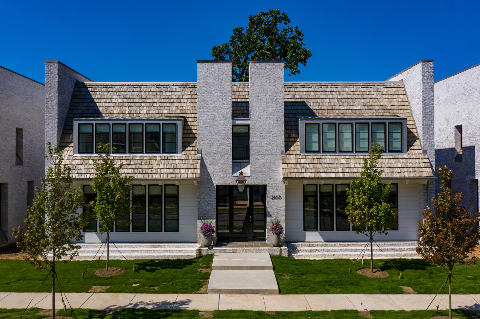 Kenwood Sharon Lane